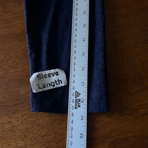 J McLaughlin Womens XL Catalina Cloth Top Navy Textured Geometric Preppy Classic - Picture 9 of 11